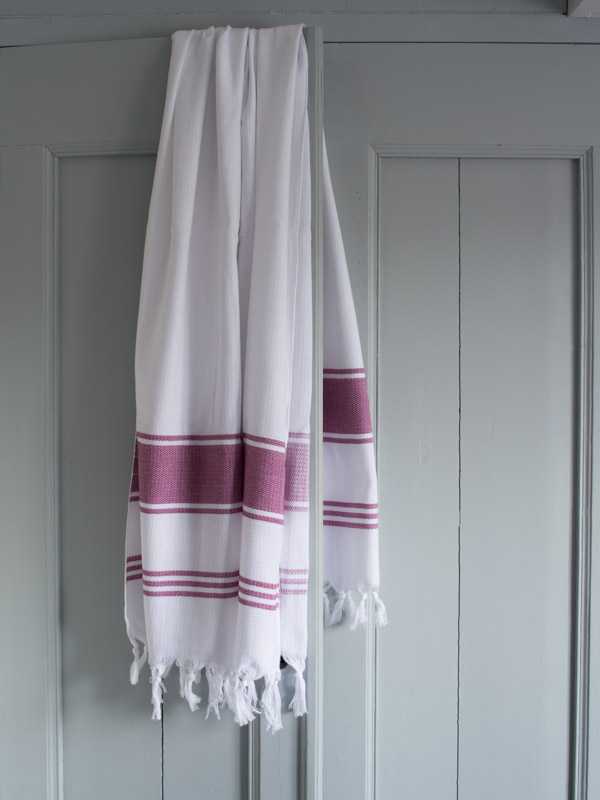 hammam towel white/raspberry